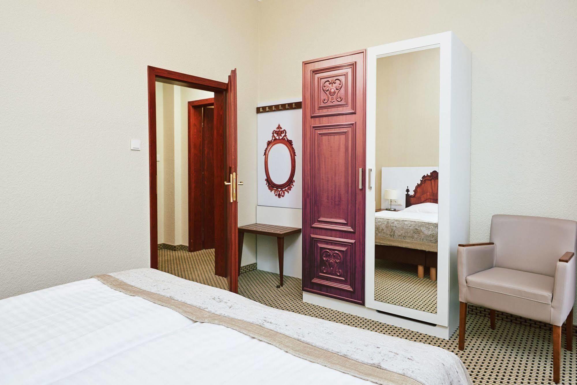 Jantar Hotel & Spa By Zdrojowa โควอบเซก ภายนอก รูปภาพ