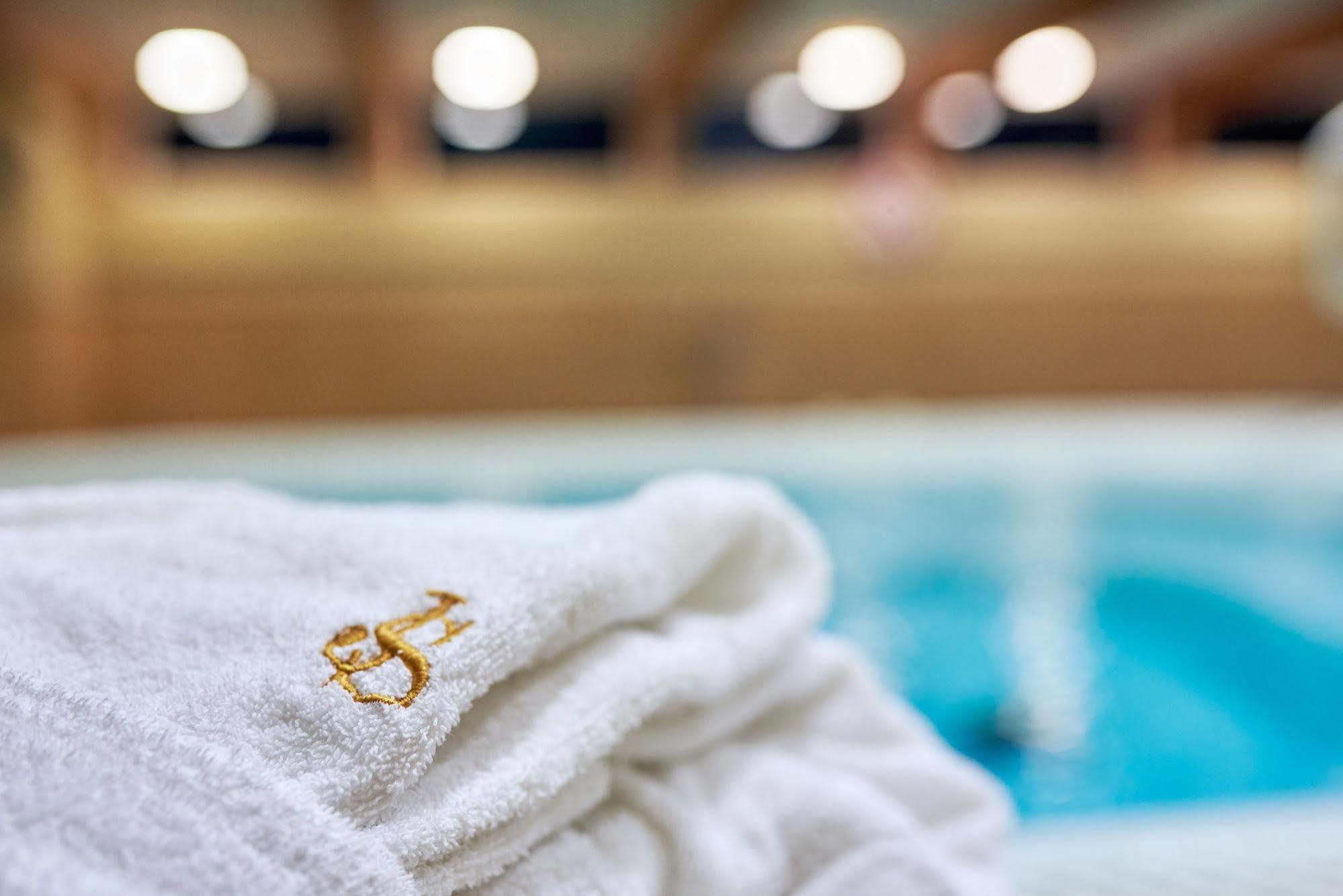 Jantar Hotel & Spa By Zdrojowa โควอบเซก ภายนอก รูปภาพ